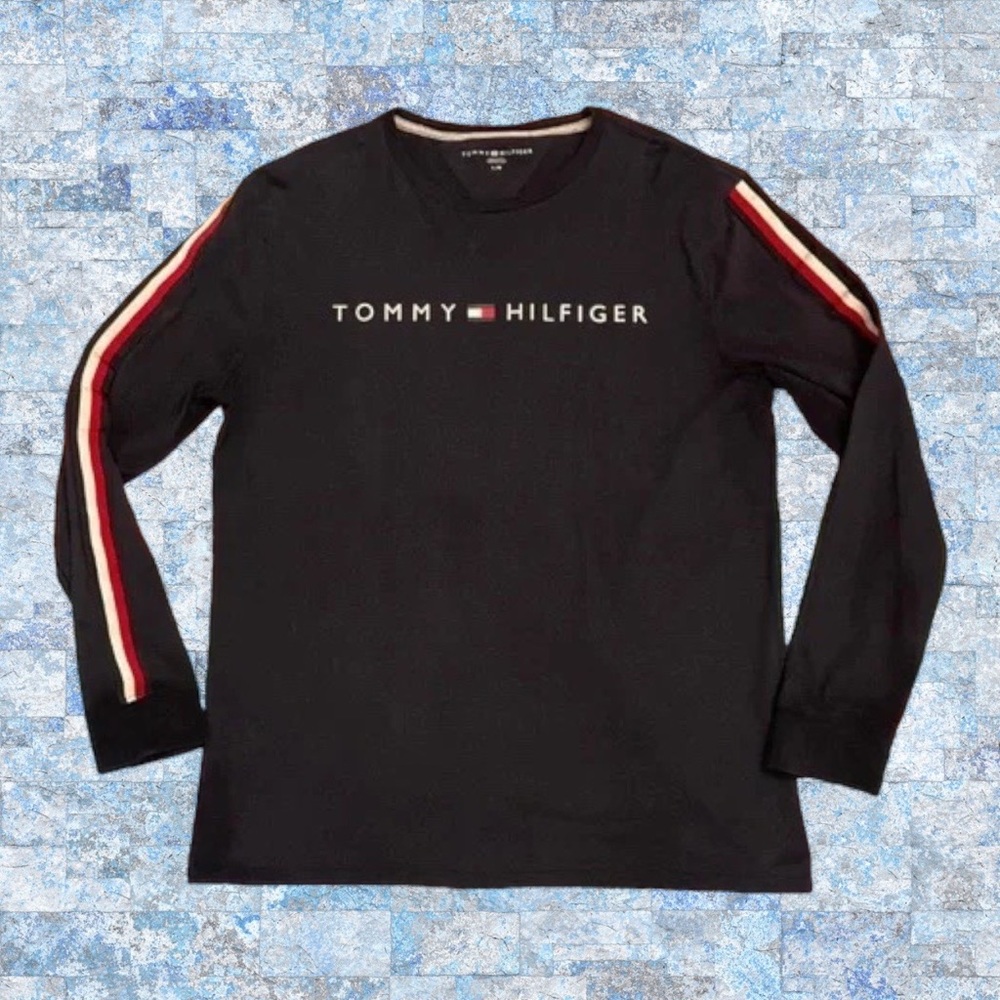 Tommy Hilfiger striped arm long sleeve🔥🔥